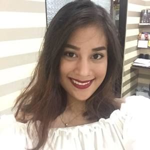 Meet your Posher, Sarah amelie